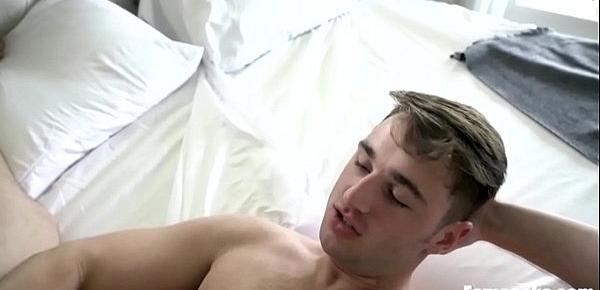  Hunk Dad Fucks Twink Son-Gay
